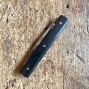 Le Français - Damas inox et Ebène