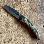 Roman - Pigne de pin vert