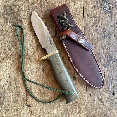 Woodsman  No 28 - Green micarta